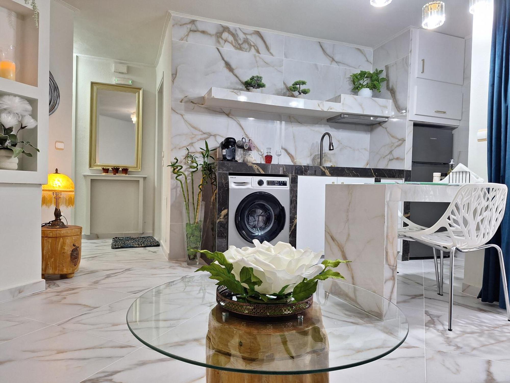 Modern Quiet Apartment In The Center Of Rhodes Rhodes City Esterno foto